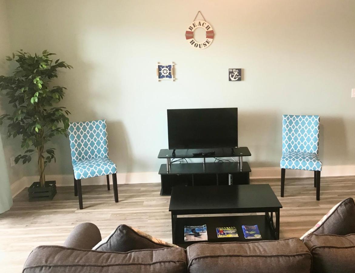 LAKETOWN 5 POOLs STEPS TO BEACH FAMILY FRIENDLY Panama Stadt Exterior foto