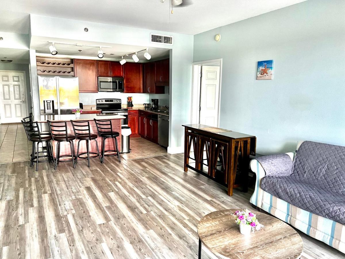 LAKETOWN 5 POOLs STEPS TO BEACH FAMILY FRIENDLY Panama Stadt Exterior foto